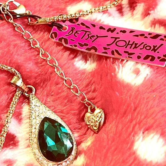 Red crystal earrings/necklace set pierced Bling Pavé Sparkly gold Betsey Johnson - Picture 13 of 16